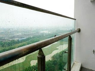 Bán căn hộ góc tầng cao view sân golf 154m2 tòa l1 ciputra