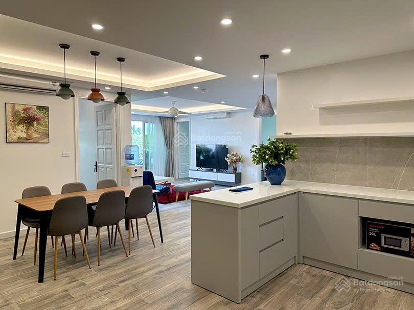 Bán căn góc tòa e4  e5 ciputra nhà vip giá tốt nhất thị trường