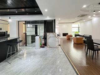 Bán căn hộ tòa e5 ciputra hà nội 123m2, nhà đẹp, full nội thất