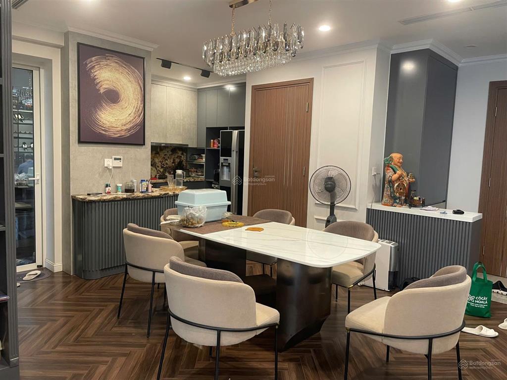 Bán căn hộ siêu đẹp, tầng cao, hướng xịn tòa the link ciputra