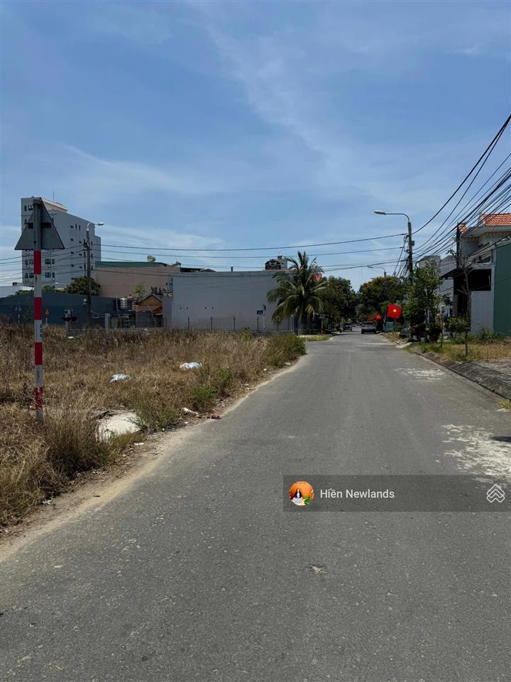 Bán lô góc 280,6m2 ngang 14m 2 mặt tiền đường nguyễn phạm tuân  đông hải 6 sát bãi biển tân trà