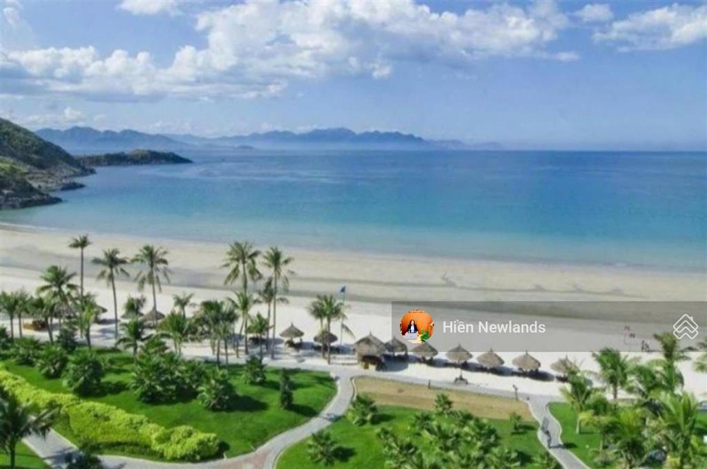 Bán lô góc 280,6m2 ngang 14m 2 mặt tiền đường nguyễn phạm tuân  đông hải 6 sát bãi biển tân trà