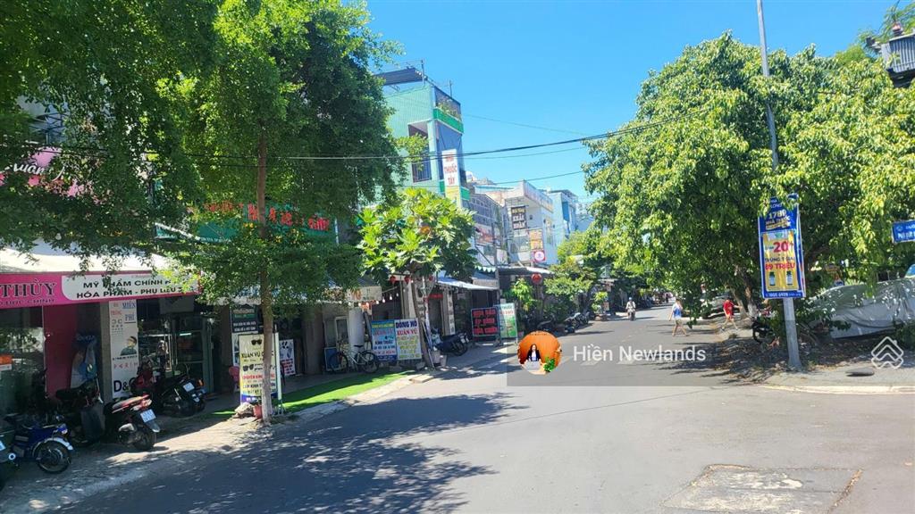 Bán lô đất 196m ngang 7,1m 2 mặt tiền trước sau đường phó đức chính quận sơn trà 76tr/m 15,3 tỷ tl