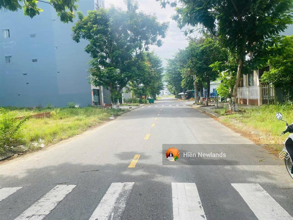 Bán lô góc siêu đẹp 139m/13,5 tỷ (8 x 18) 2mt đường nguyễn đình trân khu biển sơn thuỷ đà nẵng