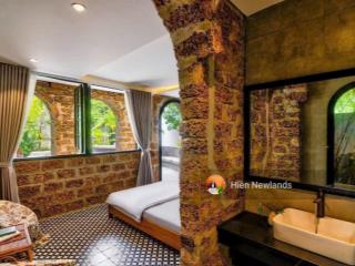 Bán căn villa rộng 545m đất ngang 22m mặt tiền đường nguyễn thành ý khu hải châu giá chỉ 38 tỷ tl