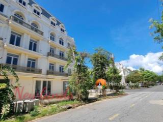 Bán đất biệt thự mặt tiền đường nguyễn lữ dt khủng 270m  khu nam việt á sát mỹ đa tây 1
