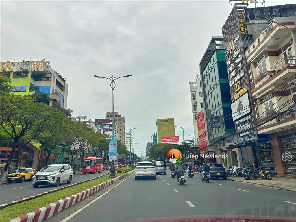 Bán 3 lô đất liền kề mặt tiền đường nguyễn văn linh, trục đường kd sầm uất gần cầu rồng 310m/120 tỷ