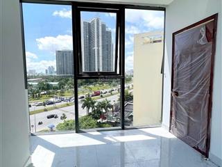 Bán tòa nhà văn phòng  chdv nguyễn văn linh hiện đang có hđ thuê 200triệu/tháng