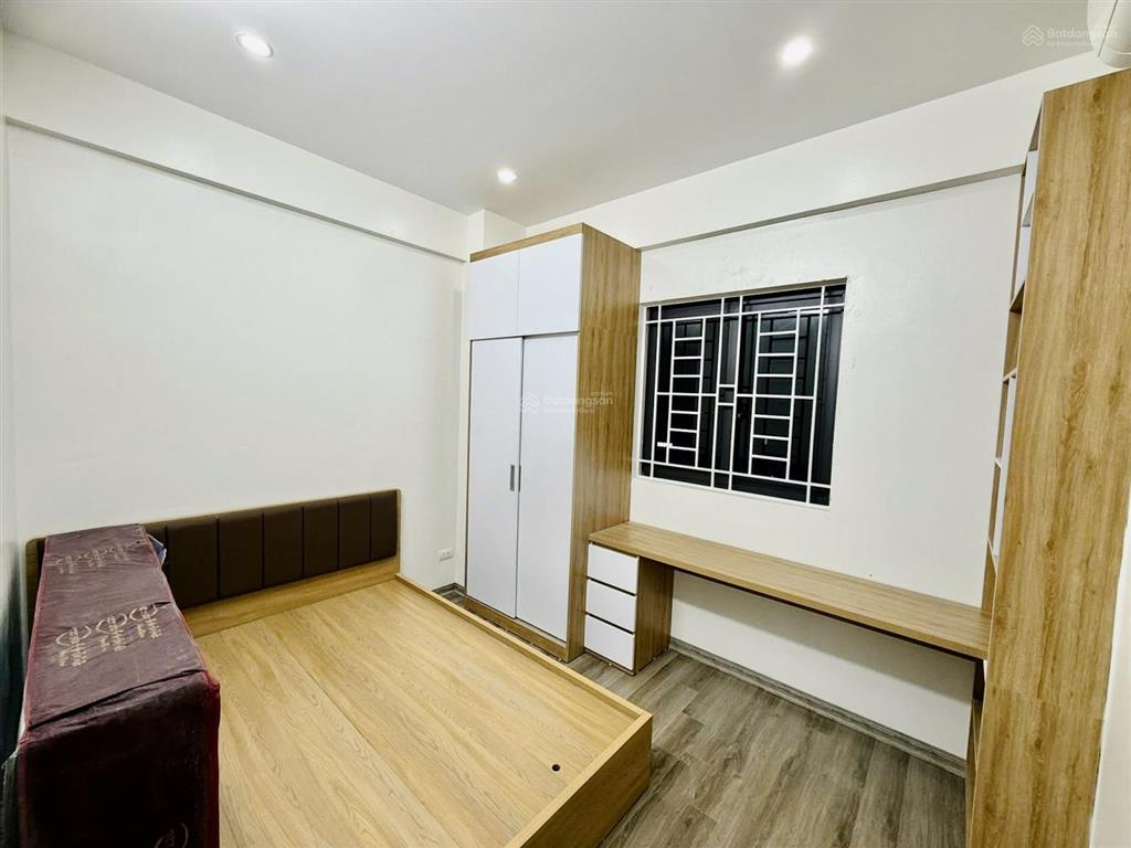 Chung cư ba hàng, 85m2, 3pn, 2wc, 282 lĩnh nam, full nội thất, 5.85 tỷ