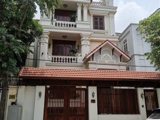 Cho thuê nhà vinmeco nguyễn chánh,đất 140m xay dựng 100m * 4 tầng,1 hầm,chia phòng,giá 40 triệu,