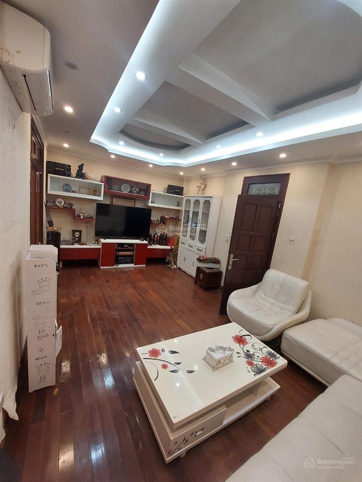 Cho thuê nhà mặt đường sa đôi, đại mỗ dt 90m * 4 tầng, mặt tiền 6m giá 24 triệu,  0968 120 ***