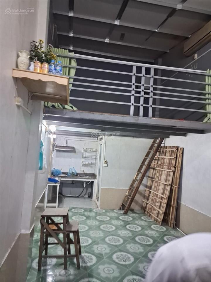 Cho thuê nhà khu phân lô học viện chính trị ngõ 8 ngô quyền, giá 5 triệu diện tích 48m2 sử dụng