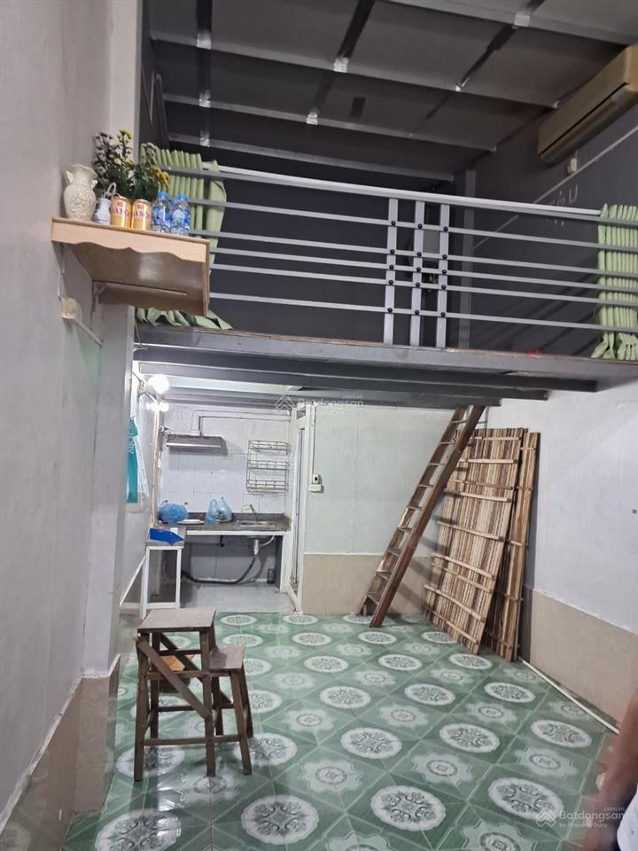 Cho thuê nhà khu phân lô học viện chính trị ngõ 8 ngô quyền, giá 5 triệu diện tích 48m2 sử dụng