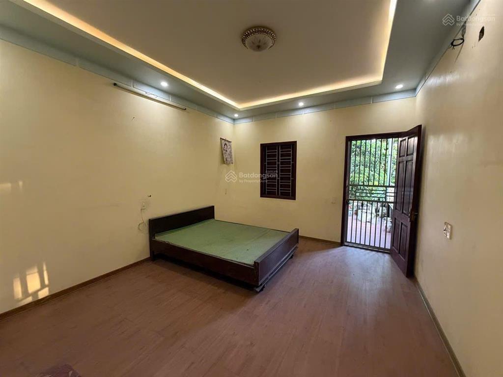 Nhà 2 tầng mặt đường trần nhân tông  107m2 ngang 4,5m