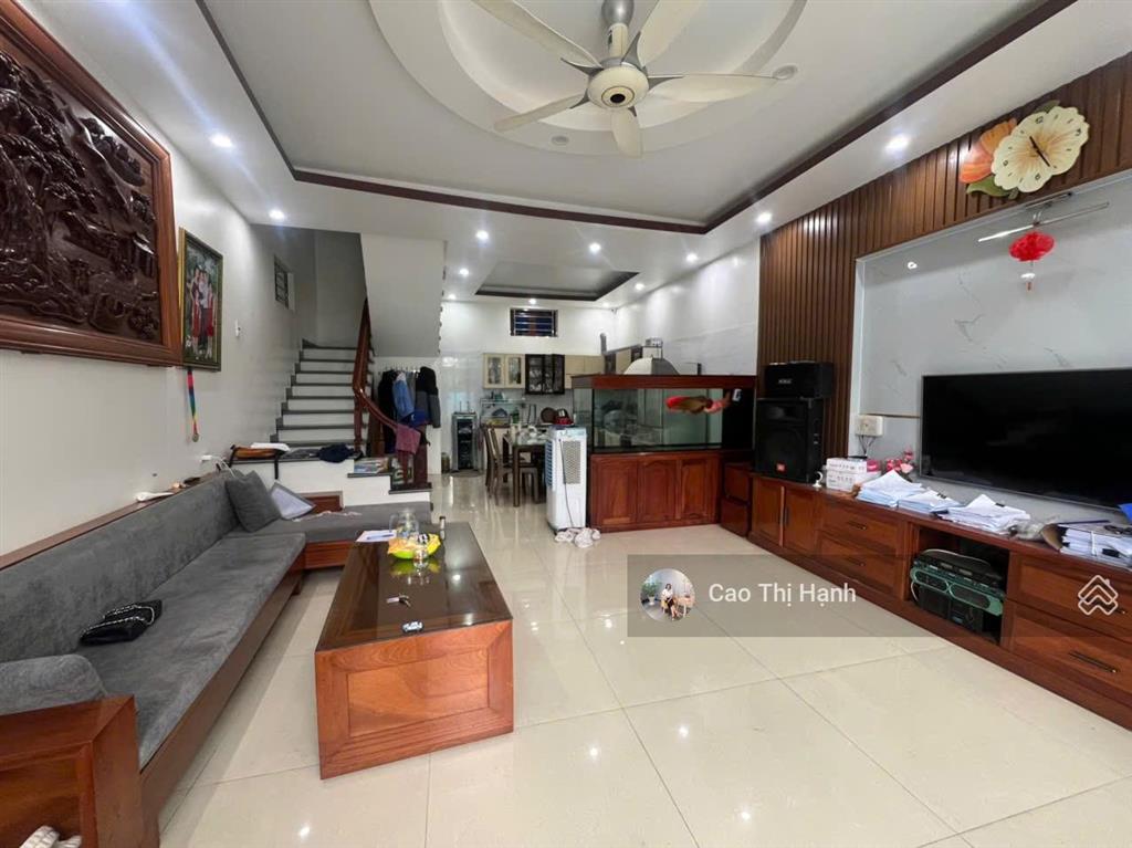 Nhà 4 tầng mặt đường 5m gần goldenpoint  52,68m2