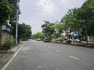 Nhà riêng 5 tầng 96m2 cho thuê làm văn phòng, có gara đường rộng 6m ngõ vũ đức thận  0941 861 ***