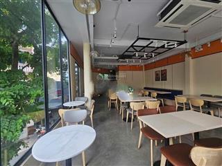 Bán tòa nhà 2 mặt tiền đường trần phú. dt  4 x 23m. 3 lầu. chỉ 29 tỷ