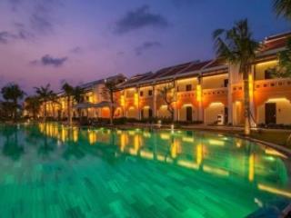 Bán khu nghỉ dưỡng view sông mặt phố cẩm thanh, hội an, doanh thu 1,5 tỷ/ tháng, 2500m2 xuất sắc