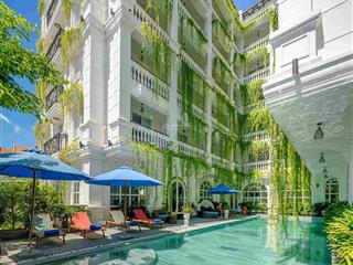 Bán khách sạn chuẩn bốn sao cẩm châu mặt tiền hội an 70 phòng 1030m2 giá 125 tỷ có 6 tầng cổ điển