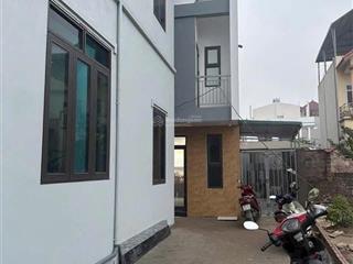 Bán gấp nhà riêng 4pn, 4wc, 40m2 tại xóm chùa, mai lâm, đông anh, 5,5 tỷ