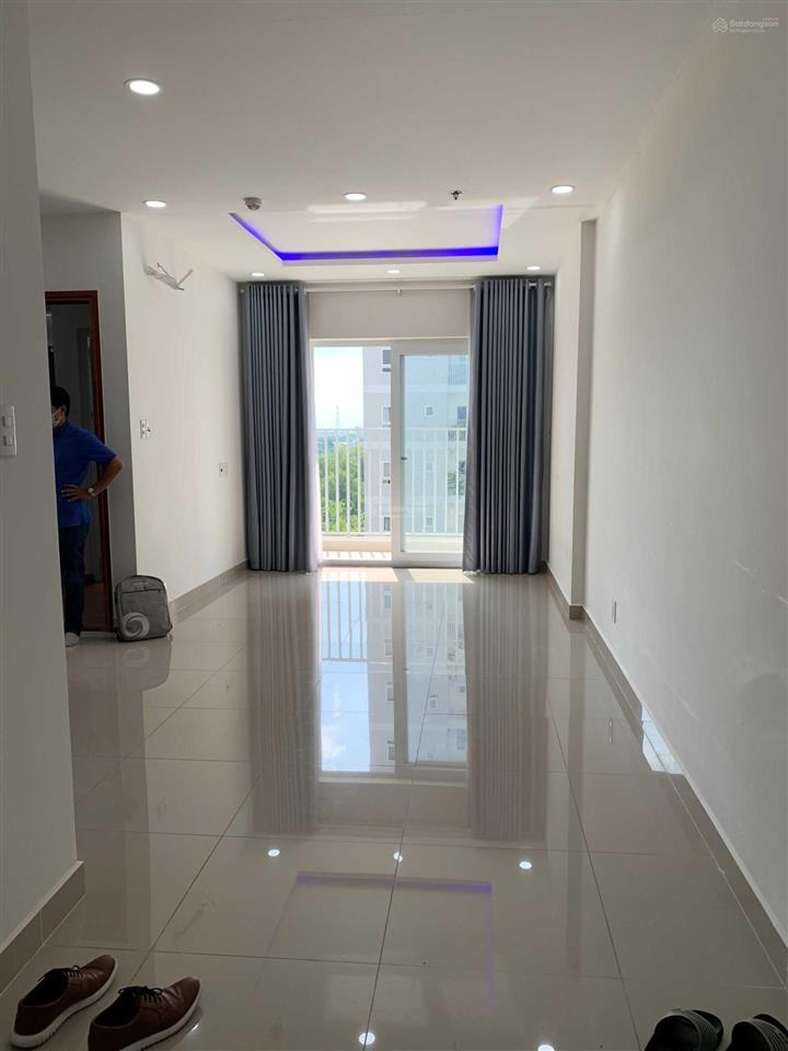 Căn cho thuê 2pn  2wc giá 6tr/tháng, view đẹp thoáng mát, tiện ích đầy đủ