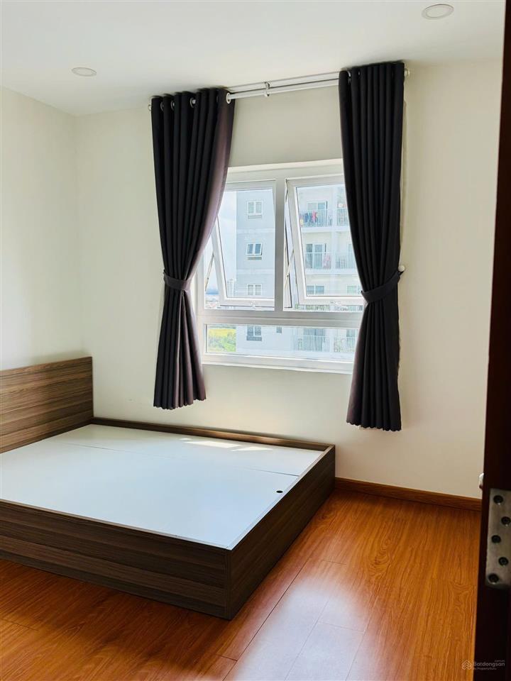 Cho thuê căn hộ phú gia 2pn  2wc, 72m² (2pn2wc) có nội thất giá 7tr/tháng, tiện ích đầy đủ