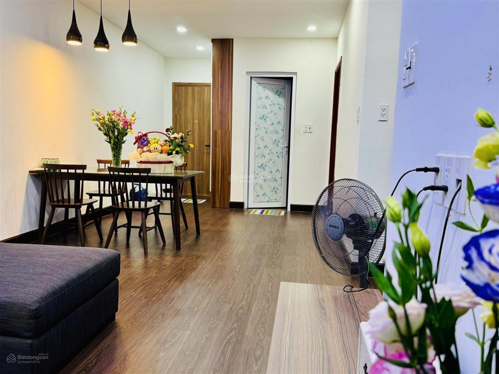 Cho thuê căn hộ phú gia 2pn  2wc, 72m² (2pn2wc) có nội thất giá 7tr/tháng, tiện ích đầy đủ