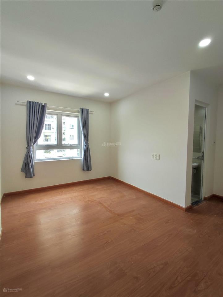 Căn hộ orchid park  cho thuê căn góc 75m2, 2pn2wc giá 6 triệu, ntcb, view sông. tiện ích đầy đủ