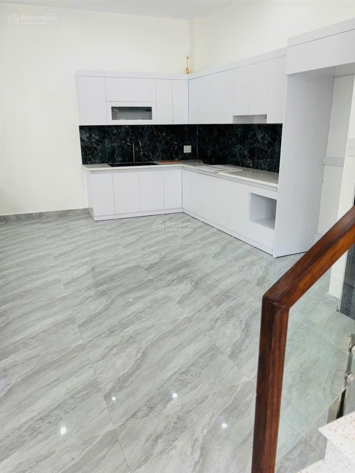 Nhà đẹp nhất nhì cái tắt, an đồng 3 tầng ô tô ra vào, cách ngã 5 cơ điện 500m