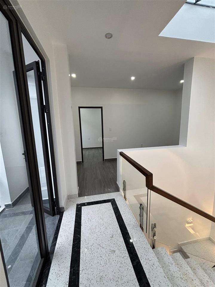 Nhà đẹp nhất nhì cái tắt, an đồng 3 tầng ô tô ra vào, cách ngã 5 cơ điện 500m