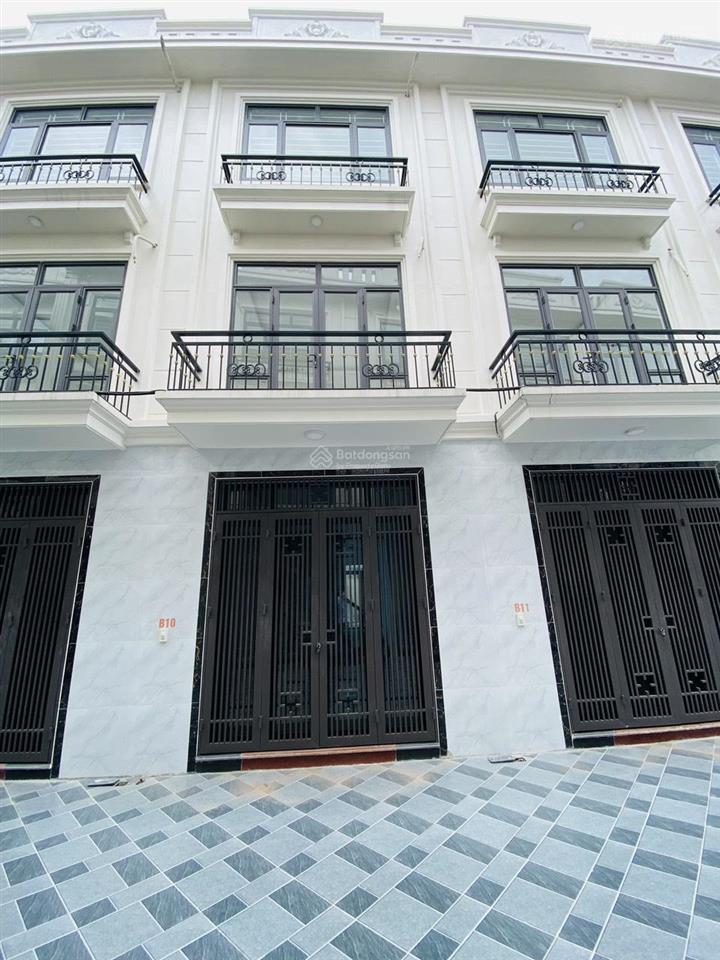 Nhà đẹp 3 tầng đường 6m ô tô quay đầu, hoàng mai, đồng thái  an dương