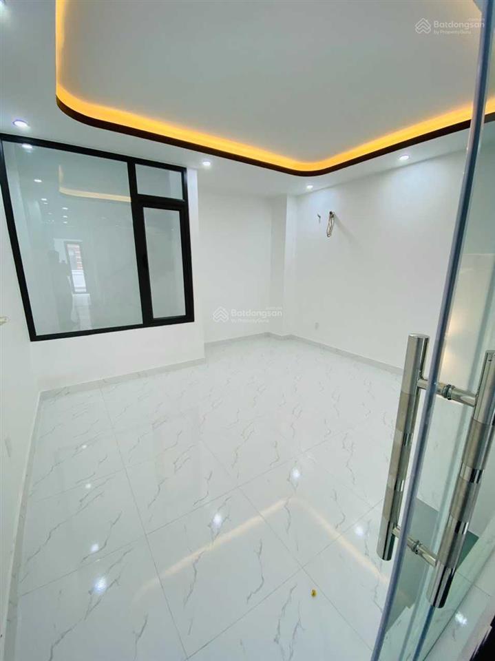 Nhà đẹp buôn bán tốt đường 13m ô tô tránh nhau  hùng vương  hồng bàng, đủ nội thất, bãi xe
