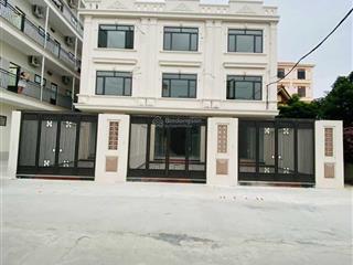 Bán nhà 3 tầng trang quan, cạnh pg an đồng  ngõ ô tô