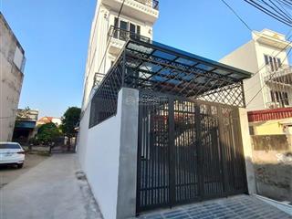 Nhà đẹp 4 tầng ô tô để trong sân  gần hoàng huy an đồng