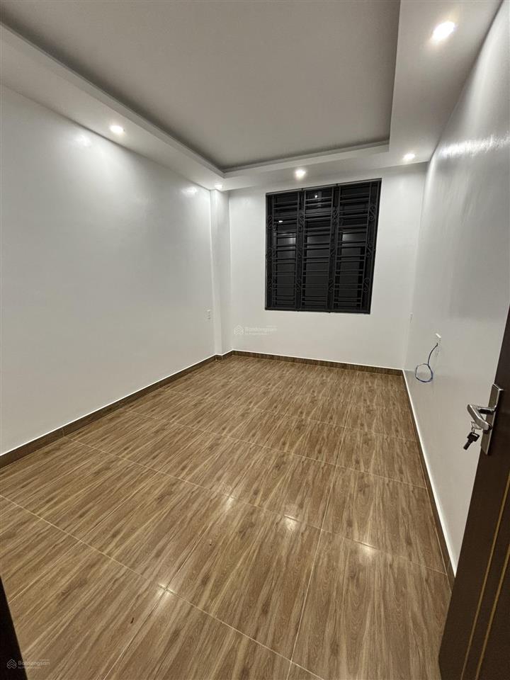 Bán nhà đẹp 4 tầng 43,1m2 ngõ 6m ô tô để cửa  gần cầu an dương, cách mặt đường tôn đức thắng 100m