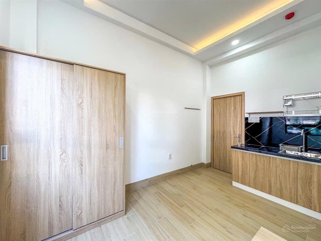 1/ đường hương lộ 3, diện tích 8m * 34m, gác lửng có dãy trọ đang cho thuê 40 triệu/tháng