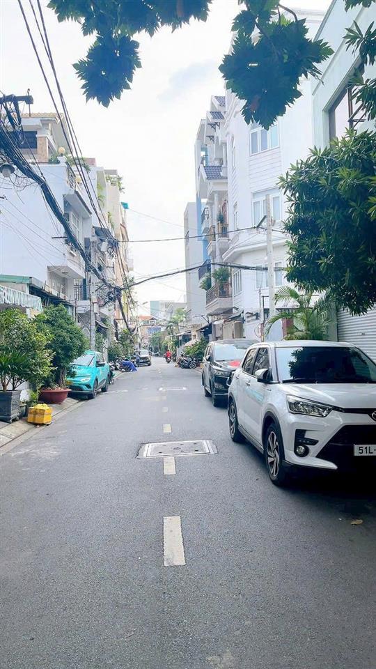 Hẻm 6m thông ra đường cầu xéo , diện tích  5m * 20m , 2 lầu + st chỉ 10,5 tỷ , gần ngay công viên