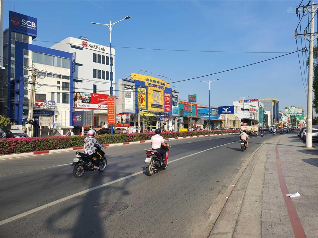 Mặt tiền đại lộ bình dương, chánh nghĩa vị trí hiếm nhất của tdm, 16x35m, thổ cư 95% giá tốt nhất