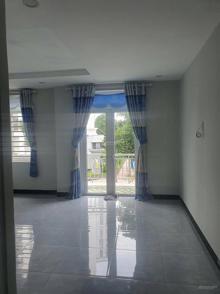 Bán nhà 1 trệt 2 lầu khu đô thị phúc đạt, 80m2 ngay chân chung cư cực kỳ đẹp giá tốt chỉ 6,2 tỷ