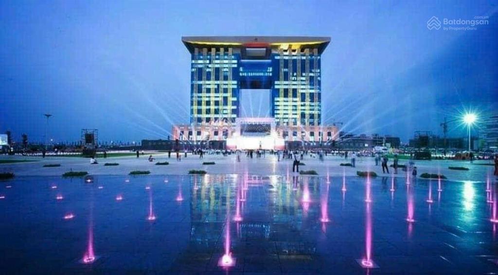 Mặt tiền đại lộ hùng vương, phú mỹ. 10x32m vị trí tuyệt đẹp kế bên showroom huyndai giá cực kỳ tốt