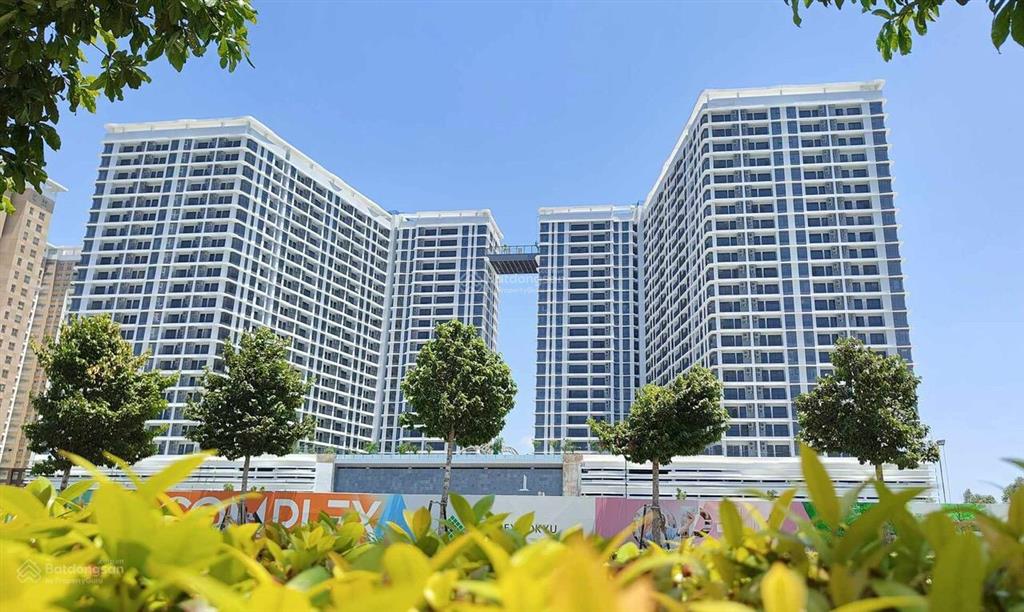 The glory chỉ còn 2 căn  bàn giao ngay  đầu tư ngay  0908 204 ***