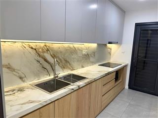 Cho thuê ch midtown m7  pmh 2pn  2wc nội thất cao cấp chỉ 28 triệu/th.  e nga 0909 423 ***