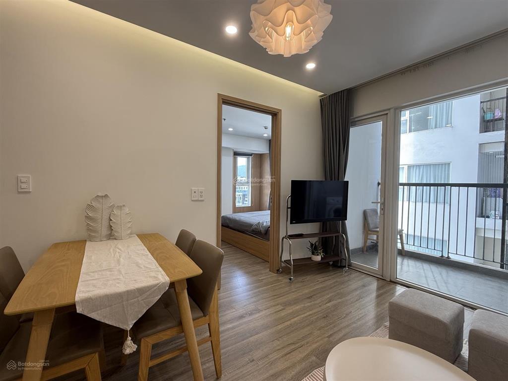 Bán căn góc 2pn fhome, giá siêu tốt thương lượng