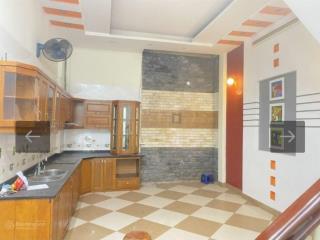 Bán nhà 5 tầng, 90m2, lòng đường 10m vỉa hè 2 bên 8m, phân lô bàn cờ, giá hợp lý nhất kđt văn quán