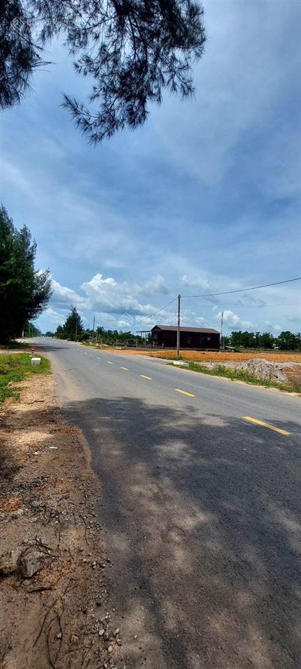 Bán đất mặt tiền đường quốc phòng thôn 6, biển cửa việt, gio hải, quảng trị