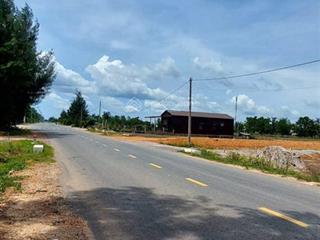 Bán đất mặt tiền đường quốc phòng thôn 6, biển cửa việt, gio hải, quảng trị