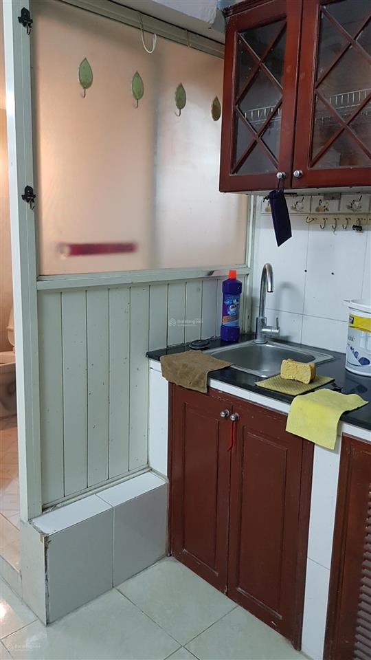 Có nhu cầu bán căn hộ tập thể a25 nghĩa tân  dt 35m2  giá bán 2,1 tỷ