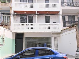 Phòng 20m2 ở được 2  3 bạn ngay chợ hạnh thông tây, gò vấp. full nội thất, giường tầng, máy lạnh