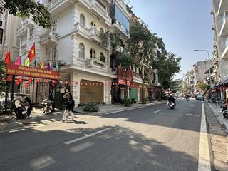 Bán nhanh nhà 4 tầng x 70m2 mặt tiền vỉa hè rộng tại mặt phố sơn tây, ba đình, hà nội./0399 032 ***