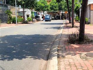 Bán gấp lô đất mặt tiền vị trí kinh doanh tốt, cách đh bình dương chỉ 500m, giá tốt  0916 013 ***